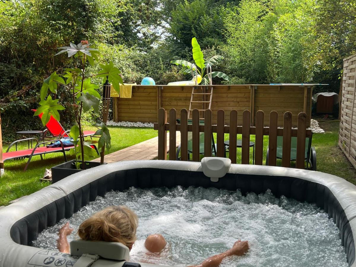 فيلا The Dordogne Huts With Private Pool And Jacuzzi Payzac  المظهر الخارجي الصورة